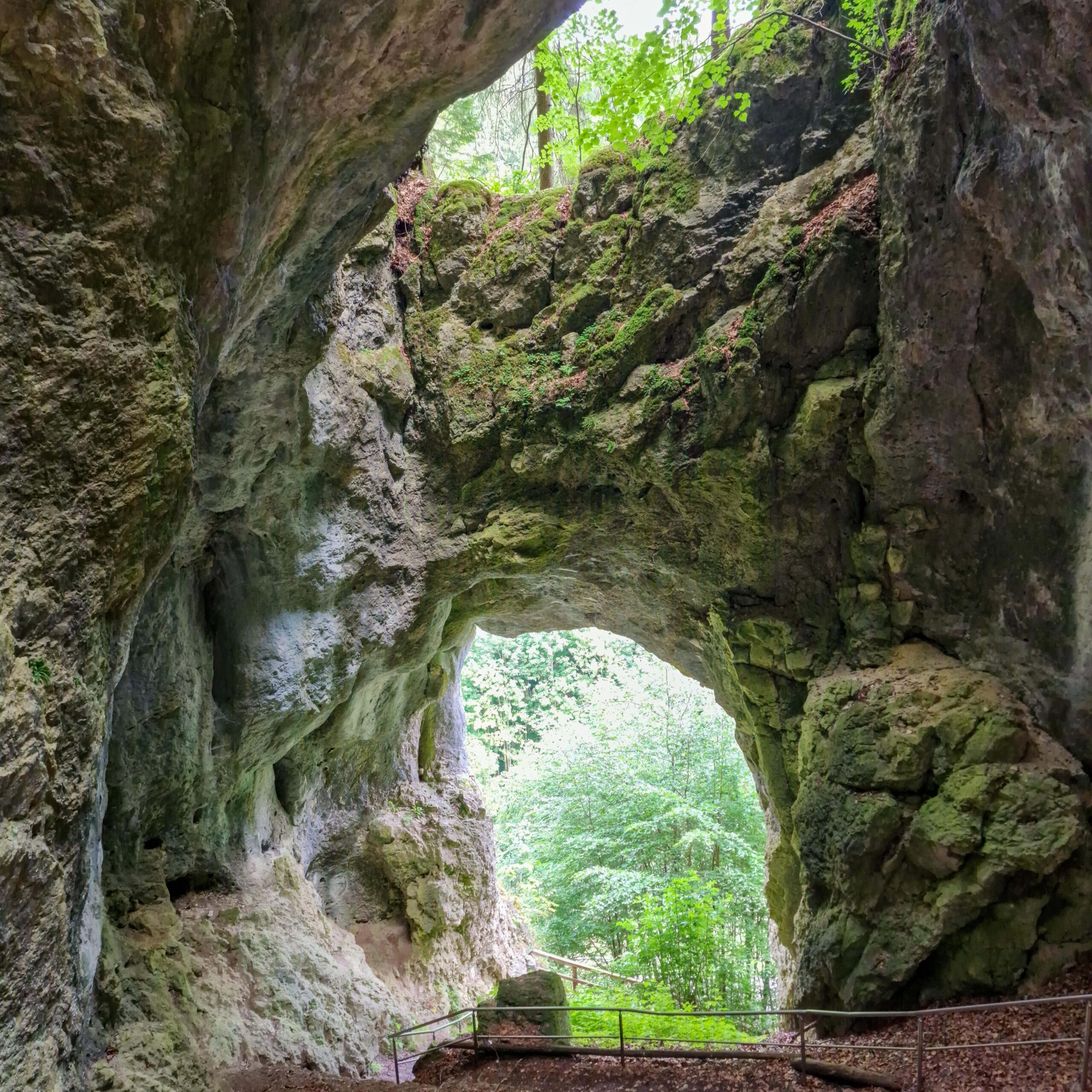 Versturzhöhle Riesenburg